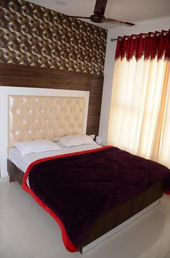 Hotel Robin Inn Amritsar Extérieur photo