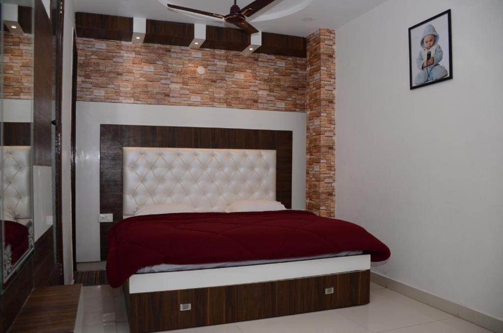 Hotel Robin Inn Amritsar Extérieur photo