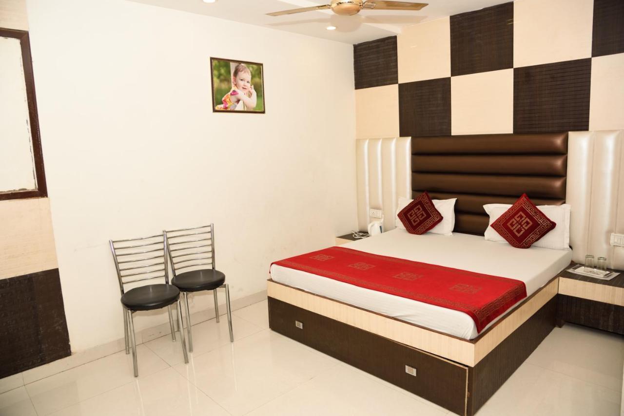 Hotel Robin Inn Amritsar Extérieur photo